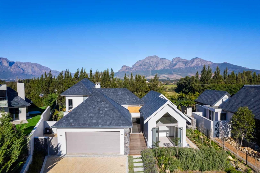 To Let 4 Bedroom Property for Rent in Pearl Valley Golf Estate Western Cape